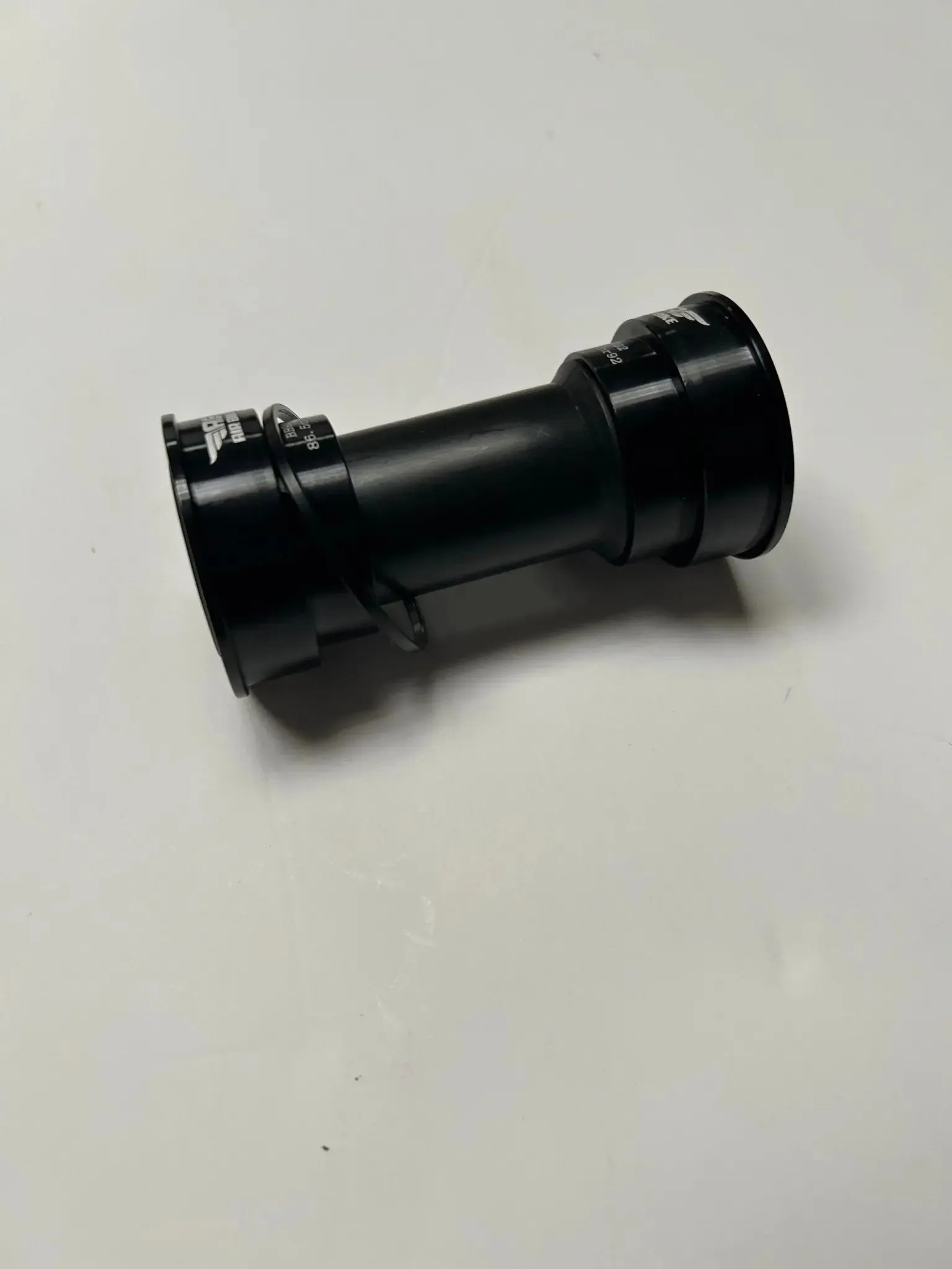 AIR BIKE BB86/92 BOTTOM BRACKET Press Fit Shimano Hollowtech 24mm CRANK