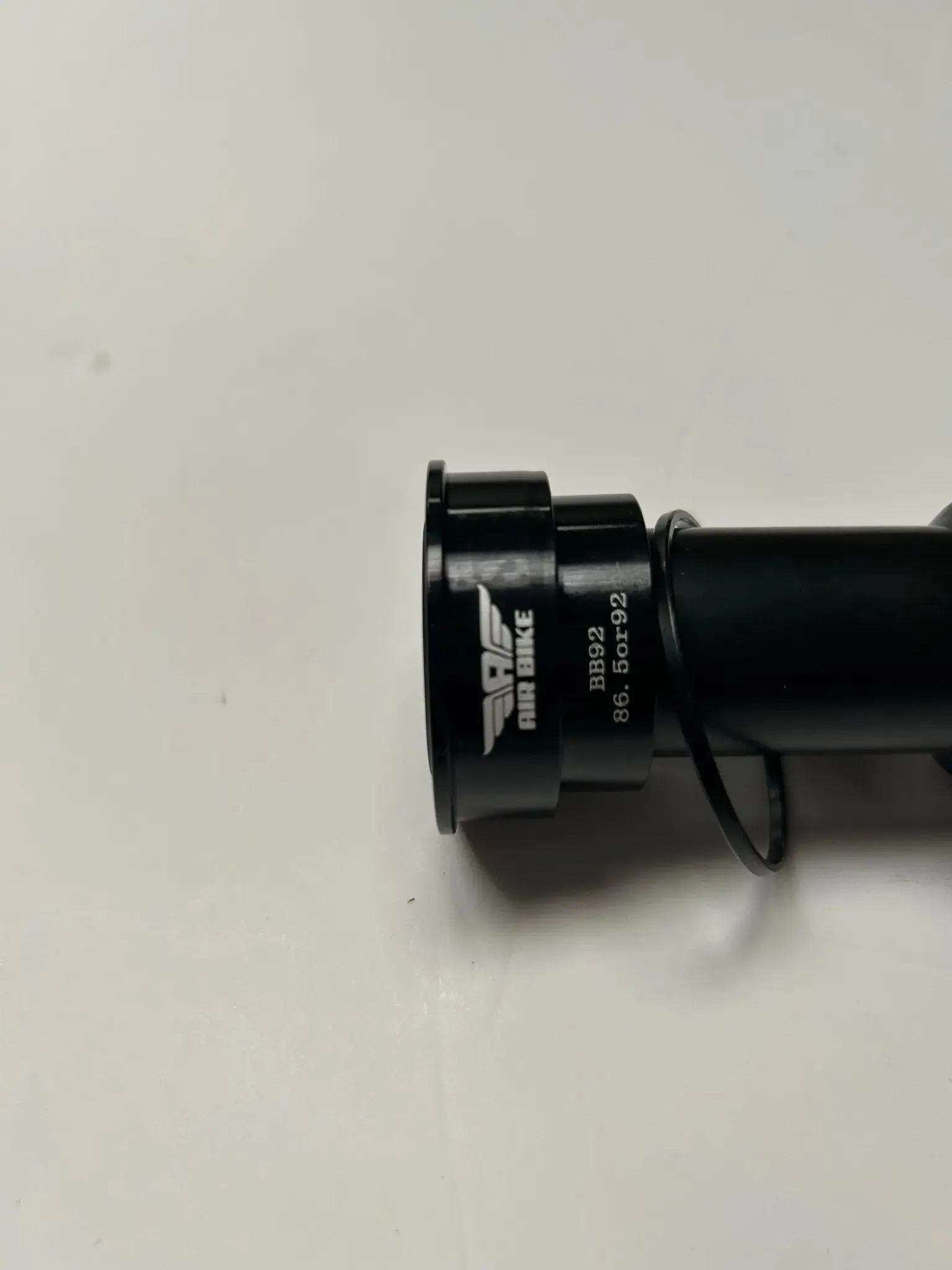 AIR BIKE BB86/92 BOTTOM BRACKET Press Fit Shimano Hollowtech 24mm CRANK