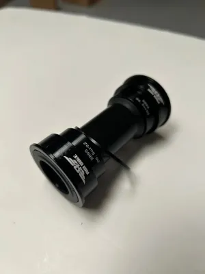 AIR BIKE BB86/92 BOTTOM BRACKET Press Fit Shimano Hollowtech 24mm CRANK