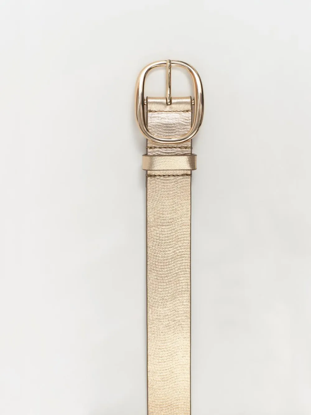 ALIA - Ceinture dorée en cuir embossé certifié à boucle gravée