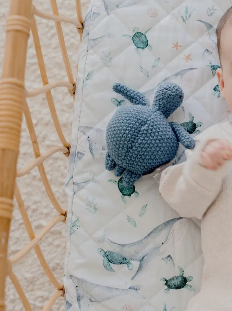 Bambella Waterproof Bassinet Sheet | Turtle Bay