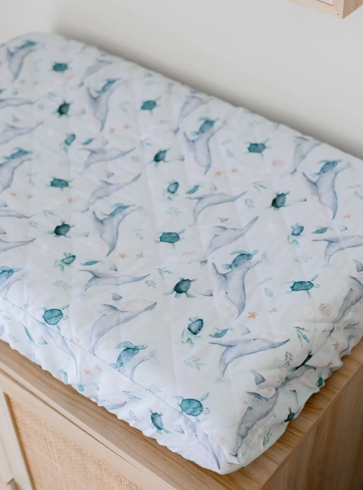 Bambella Waterproof Bassinet Sheet | Turtle Bay