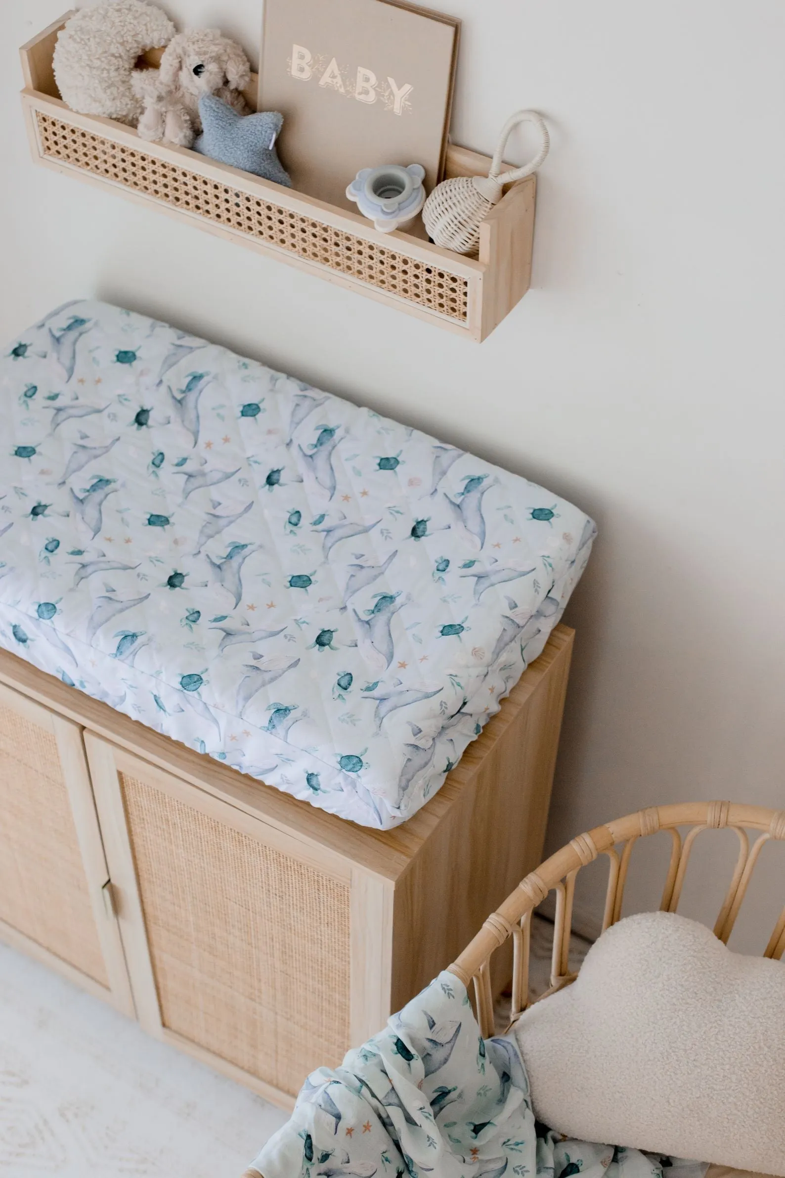 Bambella Waterproof Bassinet Sheet | Turtle Bay