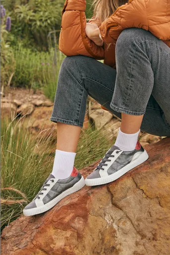 Blowfish® Sneaker - Wave-B