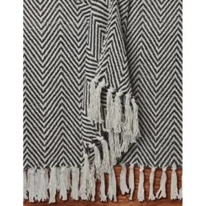 BROWN & ECRU WOVEN CHEVRON THROW