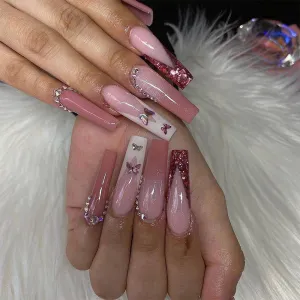 Coffin nude elegant V French lady