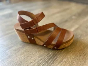 Corkys Giggle Wedge
