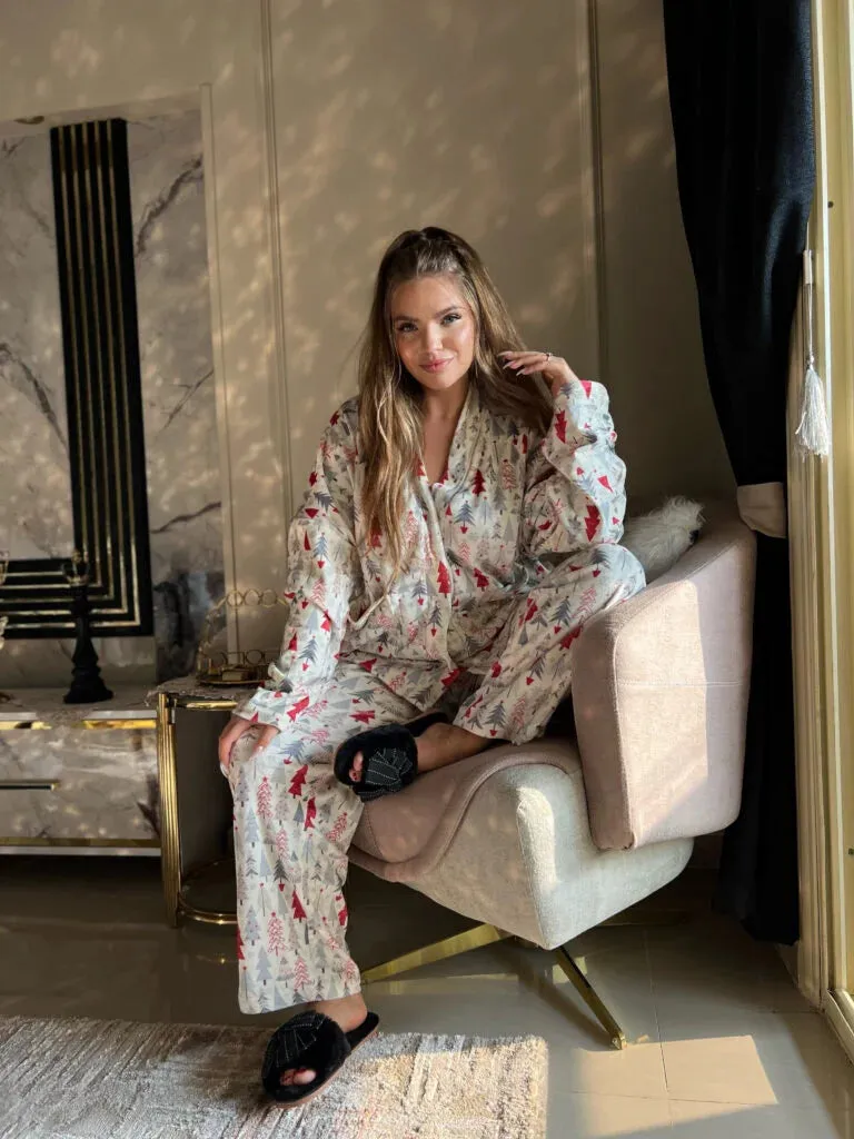 Elegant two-piece winter pajamas