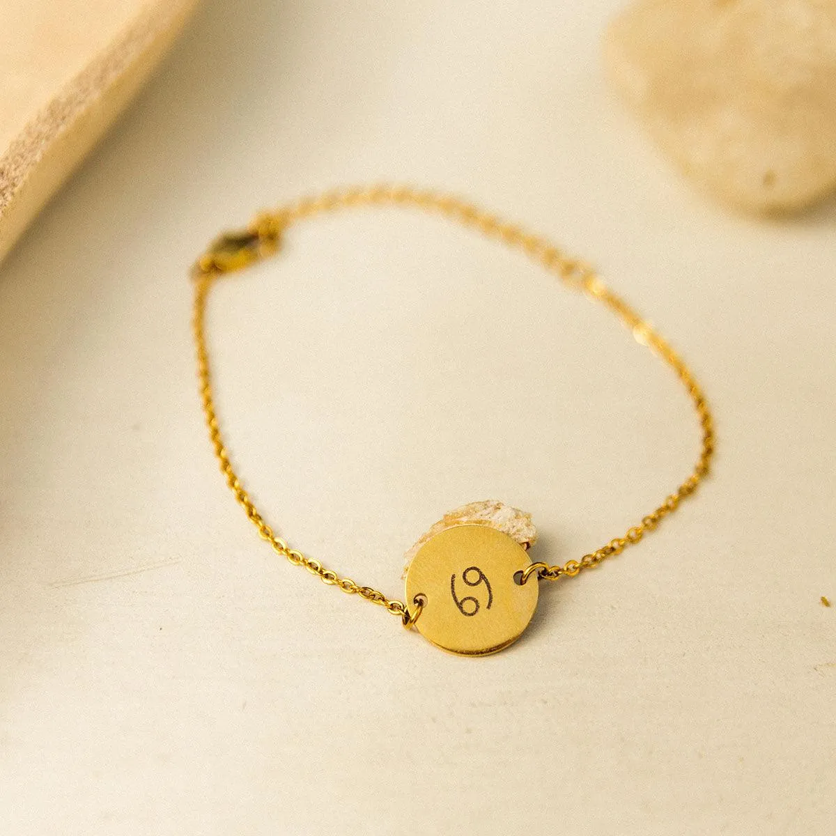 Elegant Zodiac Sign Coin Bracelet