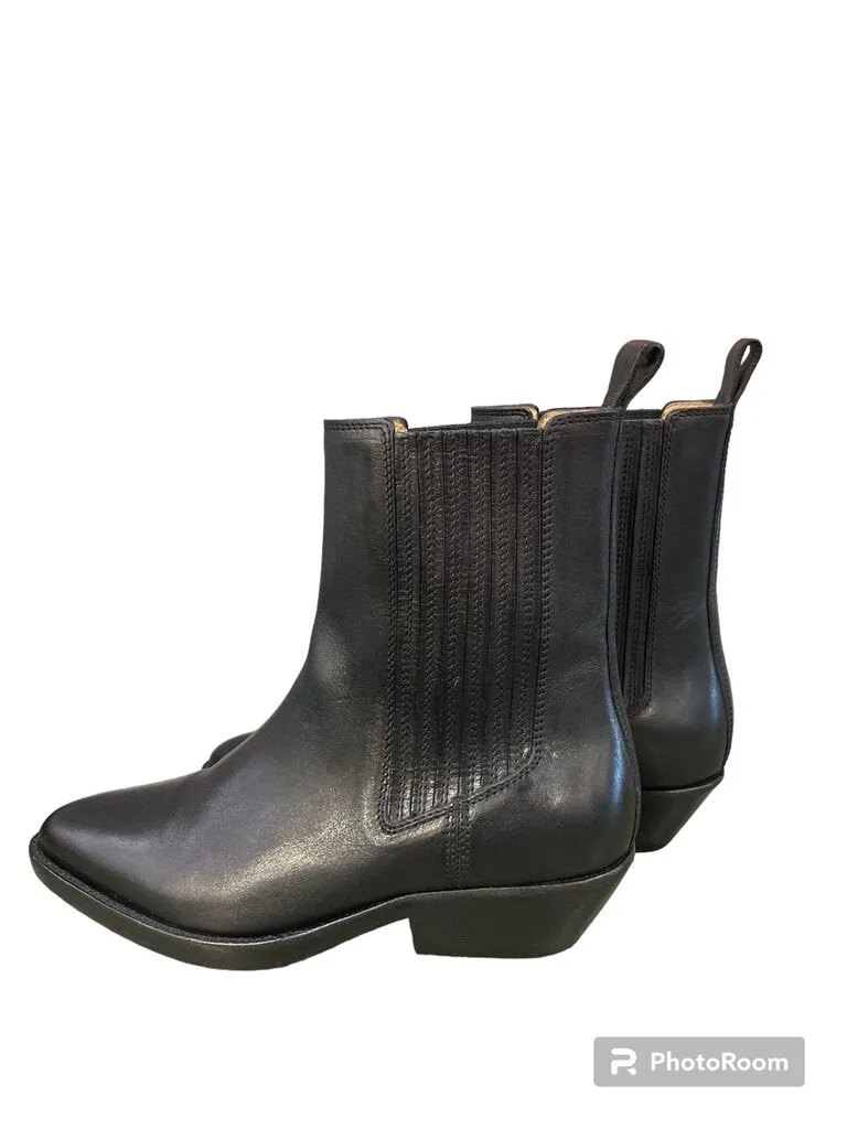 ISabel Marant leather pointy ankle black 37
