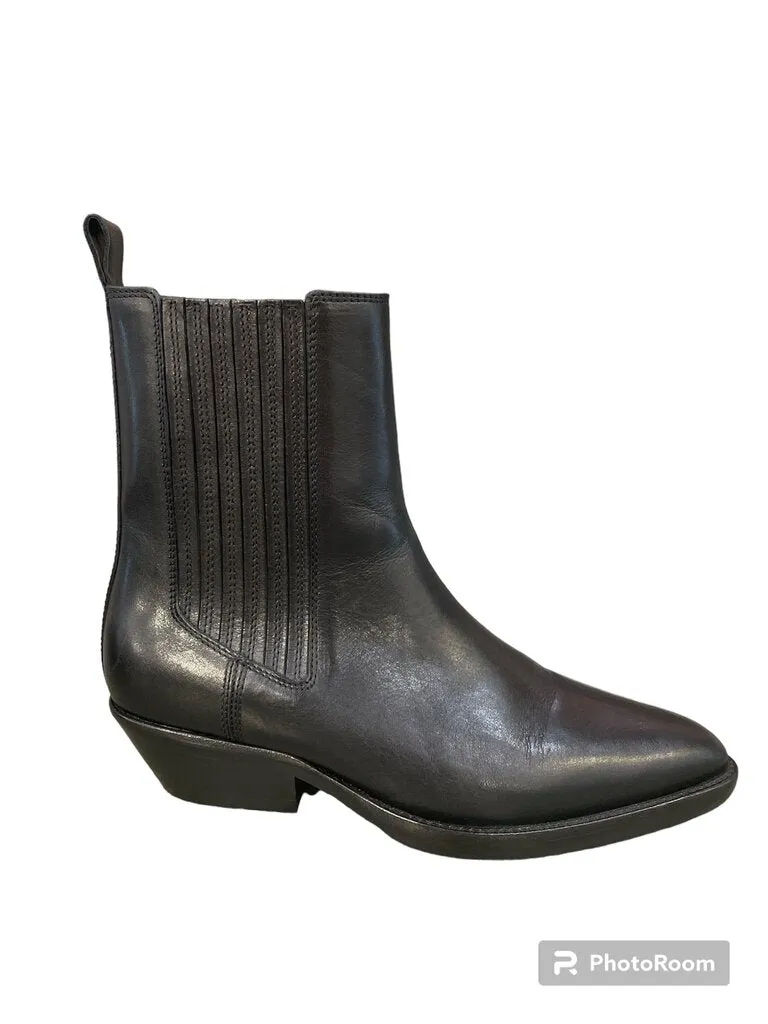 ISabel Marant leather pointy ankle black 37