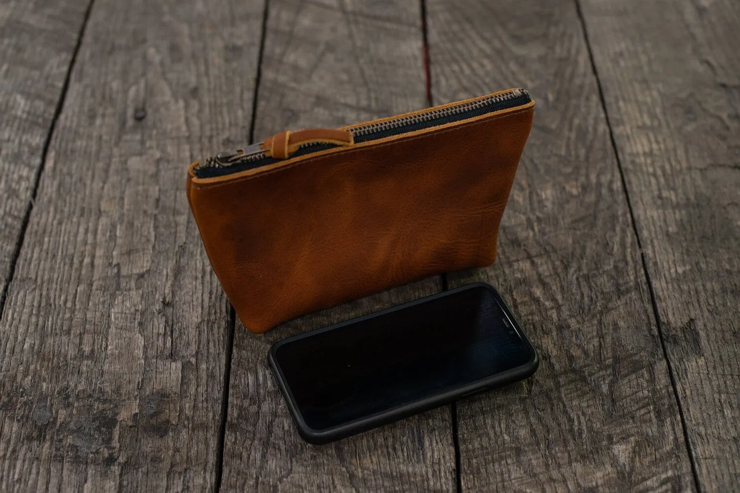 LEATHER TOP ZIPPERED POUCH - SMALL - MERLOT