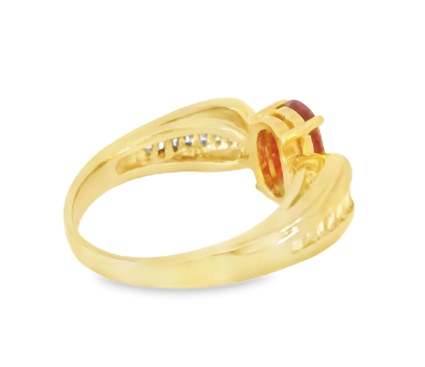 Magnificent Estate 14K Yellow Gold Solitaire Natural Ruby Diamond Ring