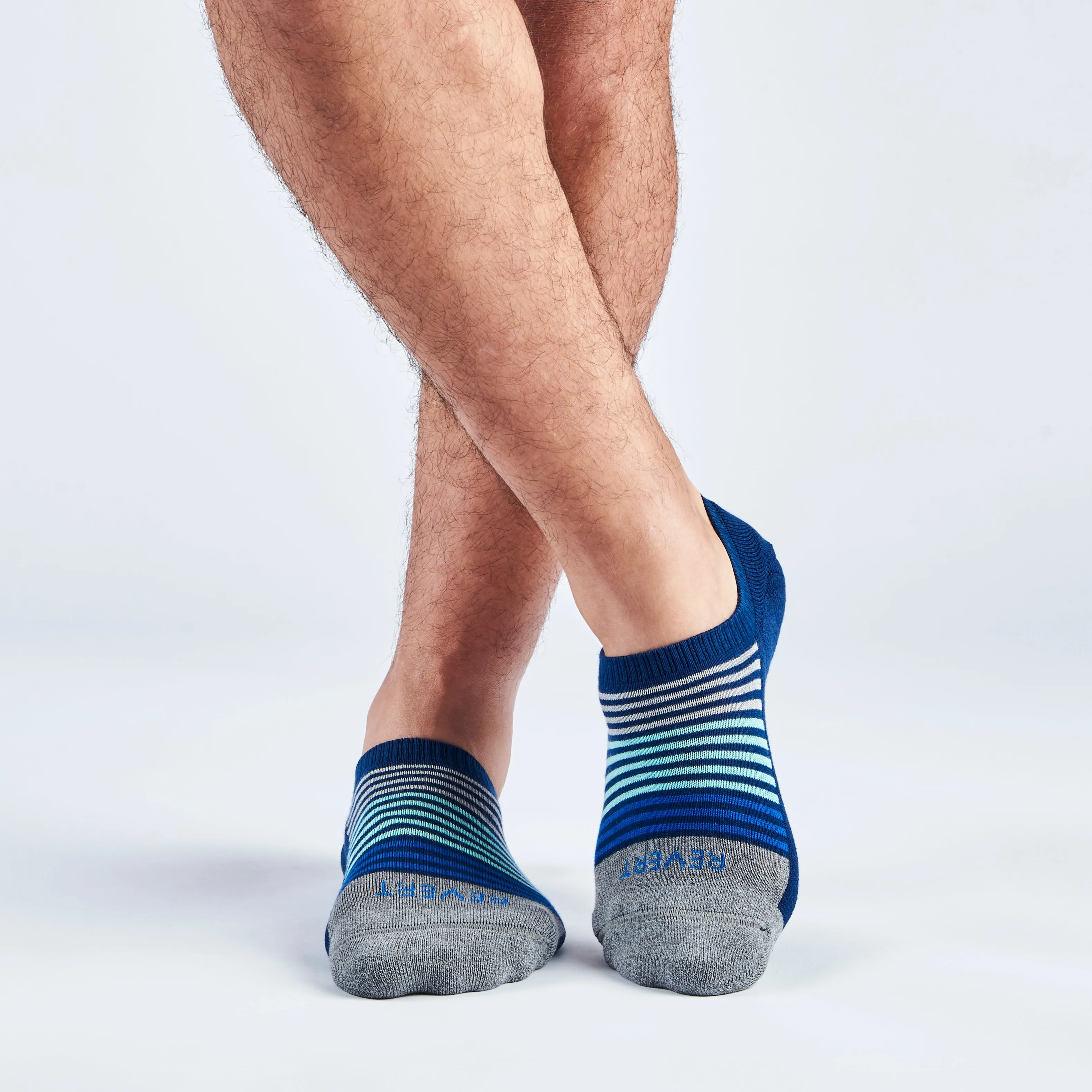 Men's Invisible Comfort: 6-Pack Mid-Weight No-Show Socks
