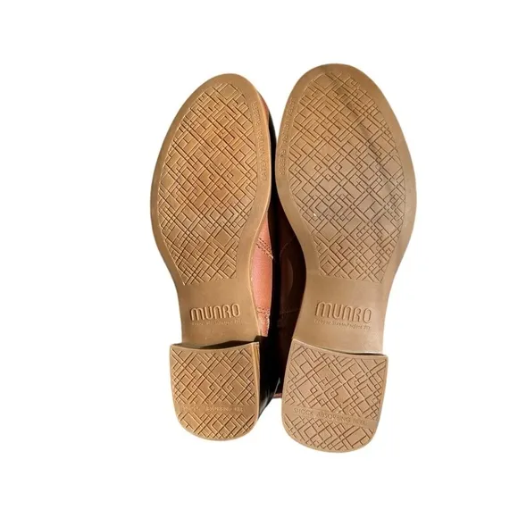 🌻NEW Munro Chestnut Boot in Cuero Leather GIRLS YOUTH Size 3 (Women's Size 5)