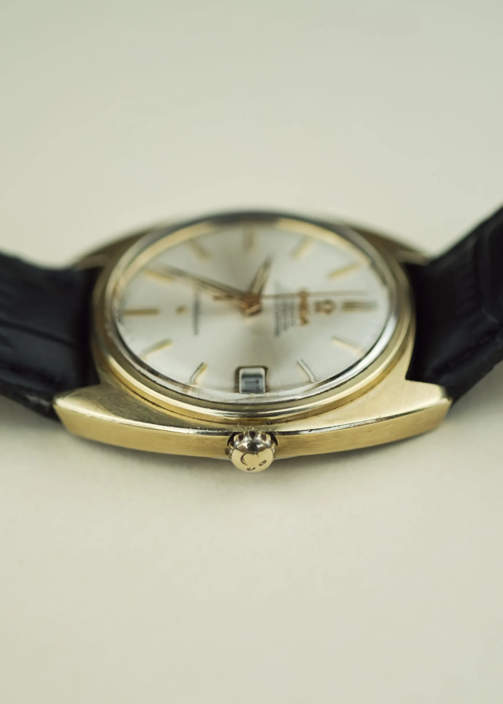 Omega Constellation Gold Shell