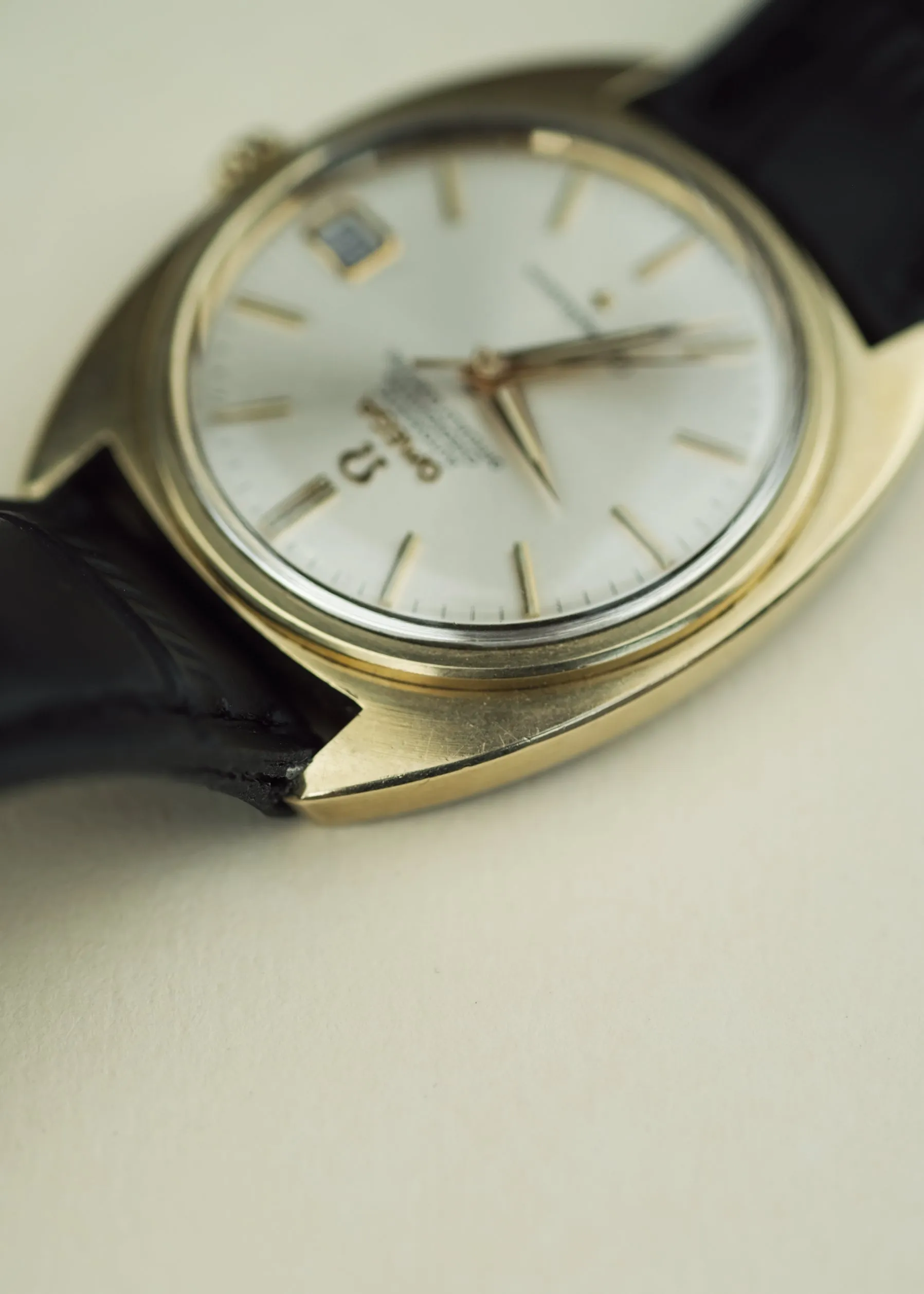 Omega Constellation Gold Shell