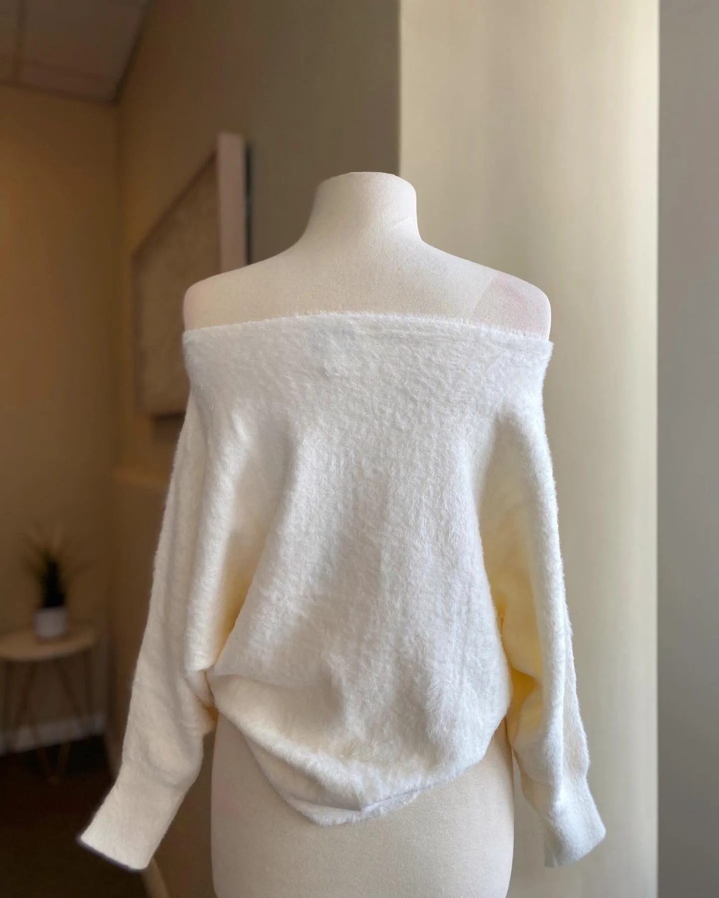 O/S Fuzzy Sweater Top