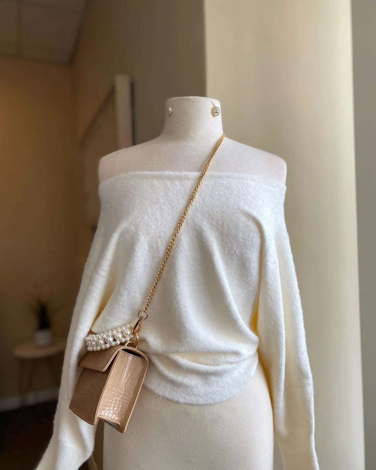 O/S Fuzzy Sweater Top
