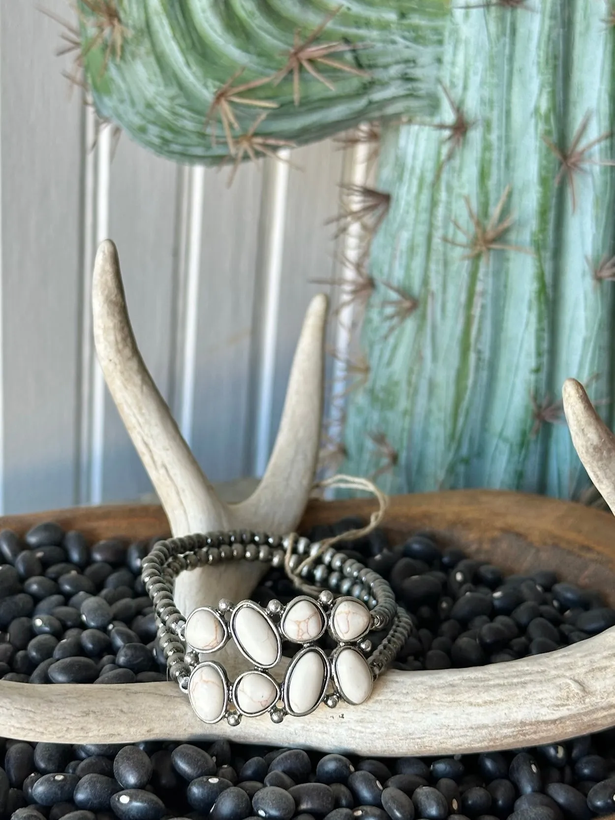 RESTOCK White Pearl Bracelets
