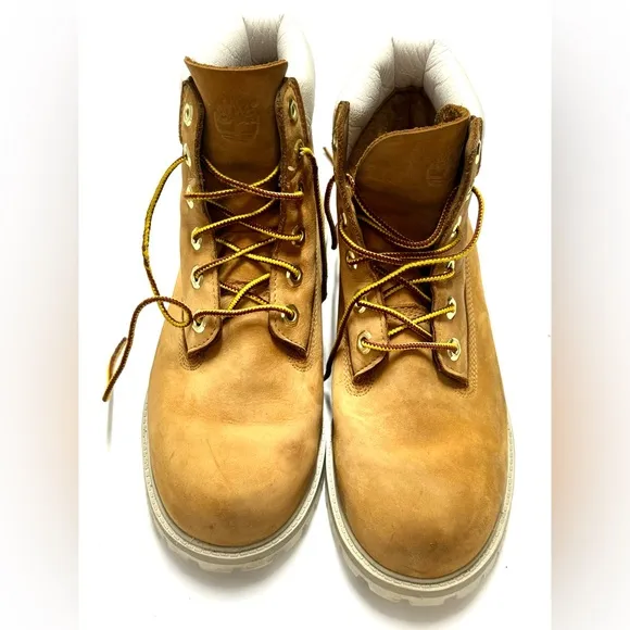 Timberland Junior Boy's White Leather Top Classic Boot #1592A Youth Size 5