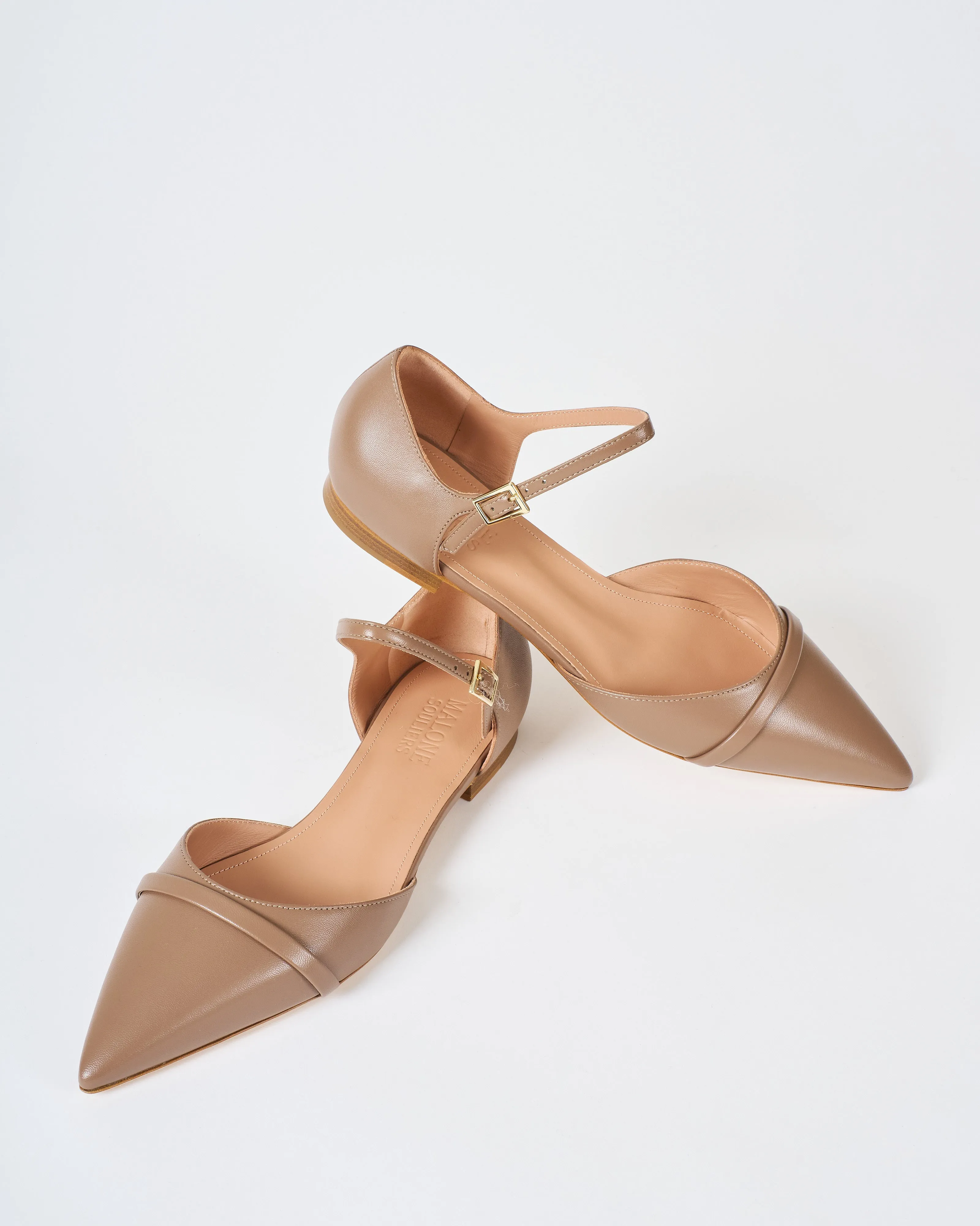 ulla 10 flat