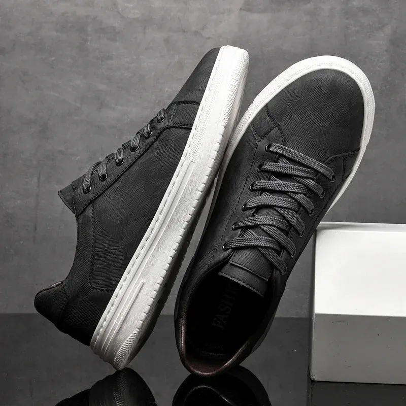 Vocus Leather Sneakers